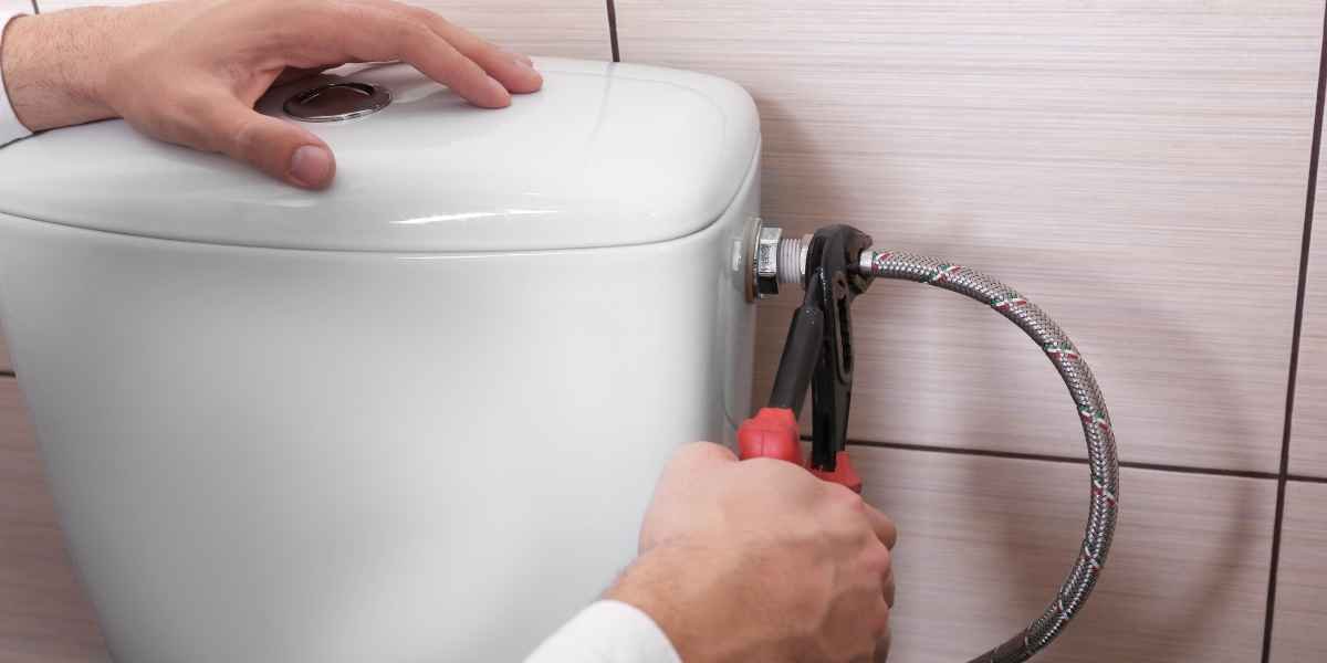 Autoclismo com Fuga de agua pela Base